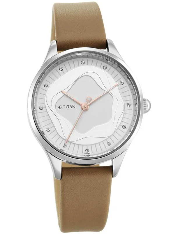 تيتان ساعة يد جلدية تناظرية